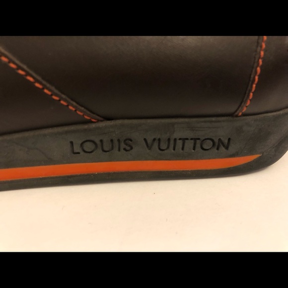 Men’s Louis Vuitton Sneakers - Picture 7 of 8
